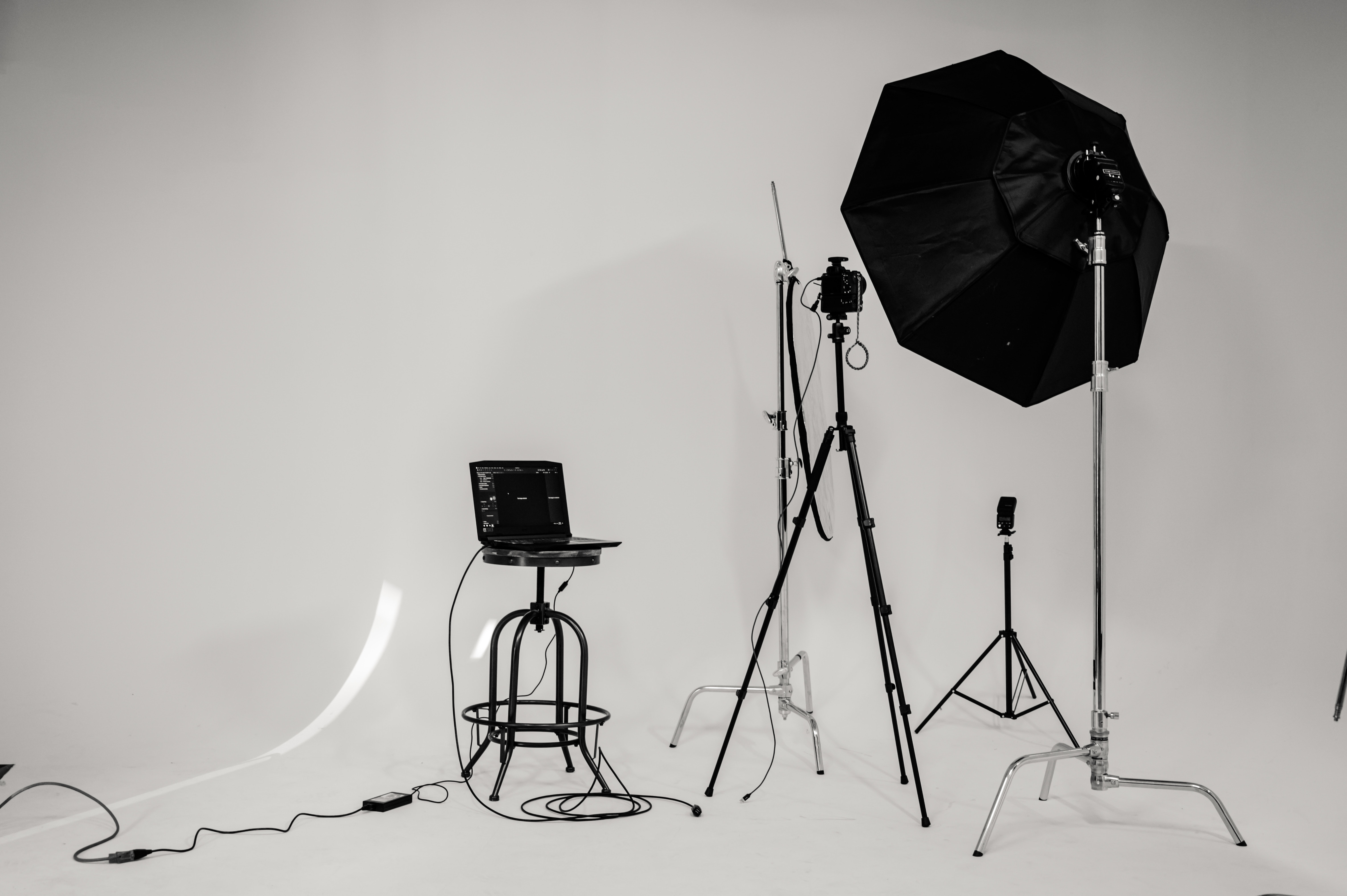 Studio Beginners Guide – Gear Used and Settings in Detail! –  SonyAlphaLab