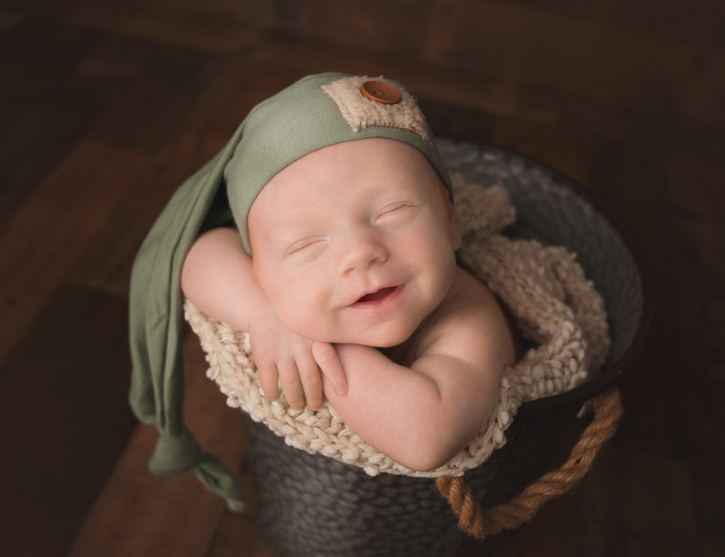 maximizing-your-workflow-posed-newborn-photography